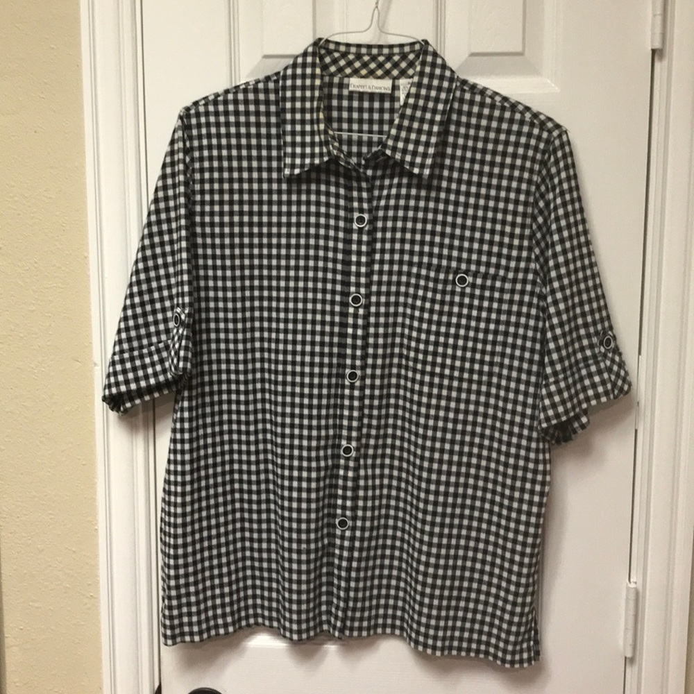 ⬇️PRICE DROP🎉Draper’s & Damon’s XL Check top